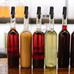 (6 Stück) Ausgießerabdeckung - 80x30x20mm - Schwarz -Beste Küchengeräte Geschäfte ABBP8SW6 room f308