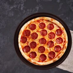 Pizzablech - 36 Cm Durchmesser -Beste Küchengeräte Geschäfte PBTP36 room 1 7b93