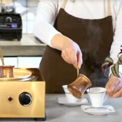 Türkischer Mokkakocher (Közde Türk Kahvesi) - Inkl. Sand -Beste Küchengeräte Geschäfte TKKSRM detail inuse2 41a8