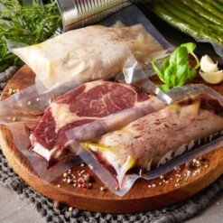 Sous-Vide-Garer - 16 Liter -Beste Küchengeräte Geschäfte stockbild vakuum a387